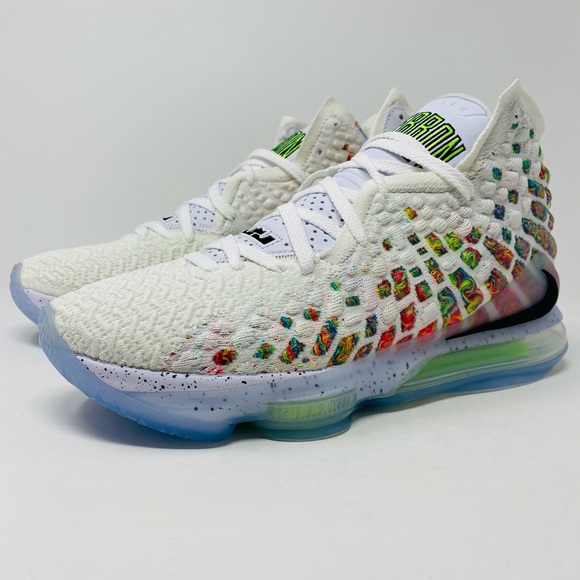 lebron xvii command force